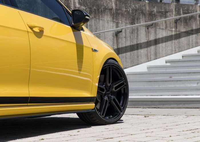Small 9870 GolfRSpektrumConcept 700x496