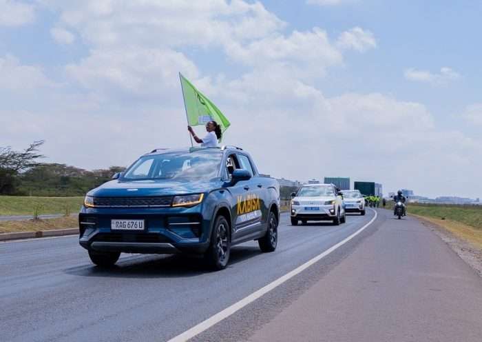 Kabisa Leading EV Parade